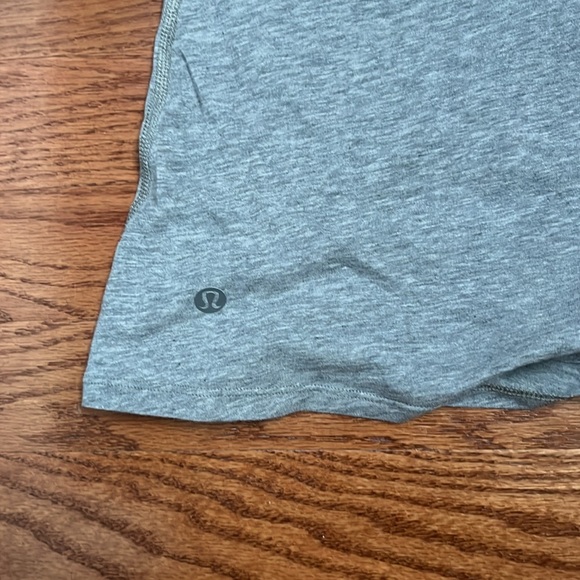 Heather gray T-shirt - Picture 3 of 3